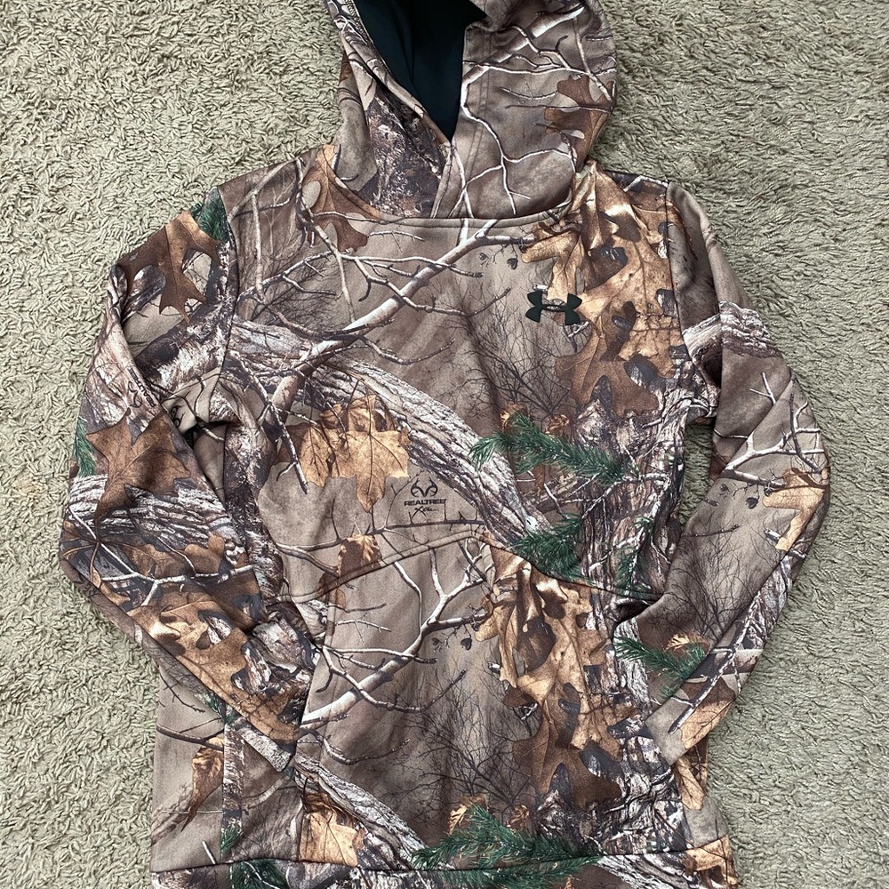 Under armor sweatshirt camo